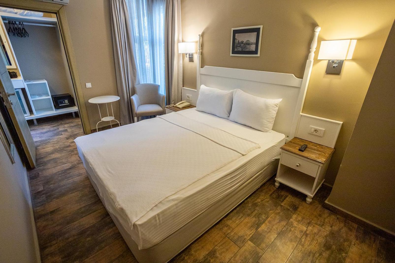 Olbios Marina Resort Hotel Kumkuyu ภายนอก รูปภาพ